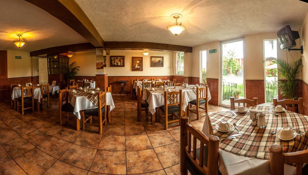 Hotel Posada Maria Sofia โชลูลา ภายนอก รูปภาพ